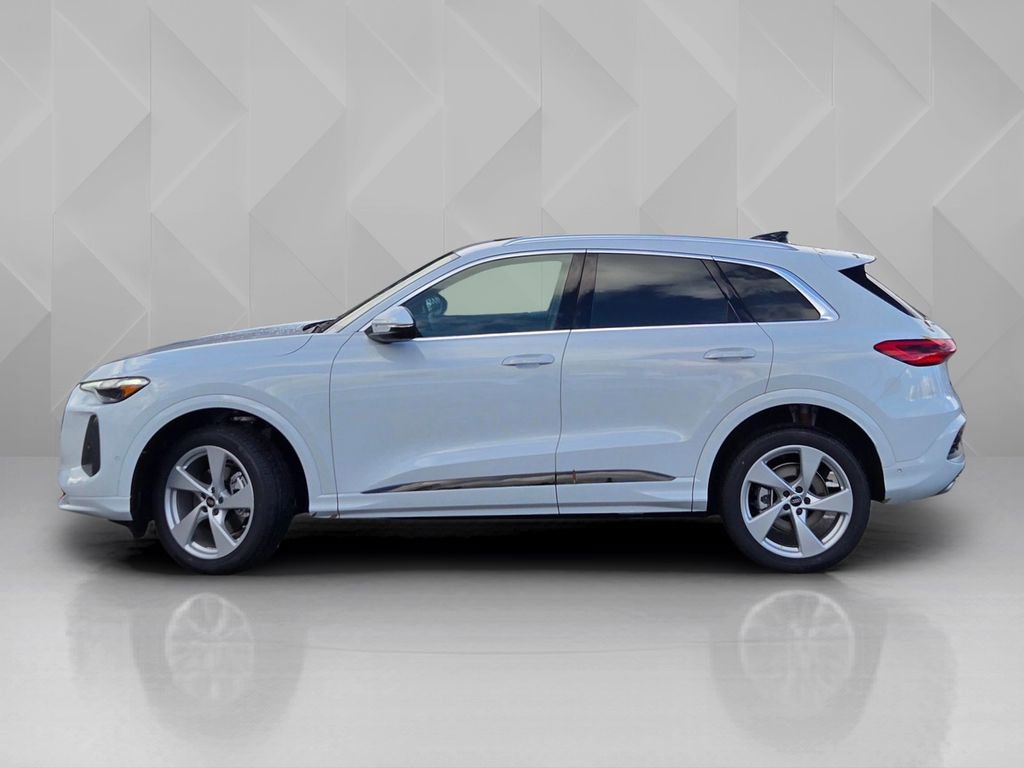 New 2025 Audi Q5 Premium Plus image 3