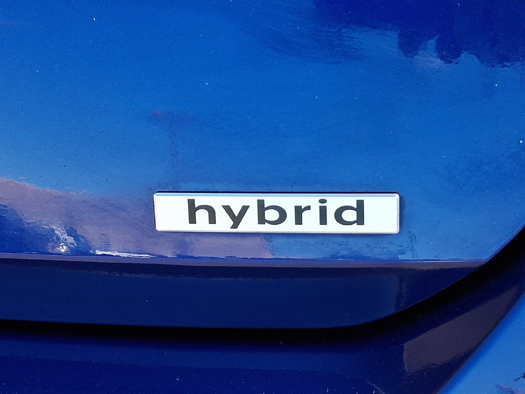 Certified 2025 Hyundai Elantra SEL FWD image 31