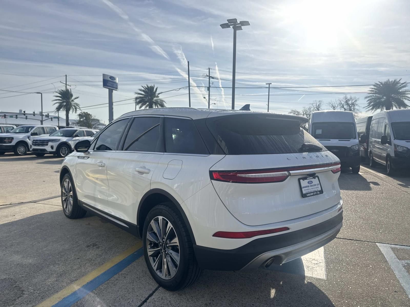 Used 2022 Lincoln Corsair Reserve w/ Elements Package image 7