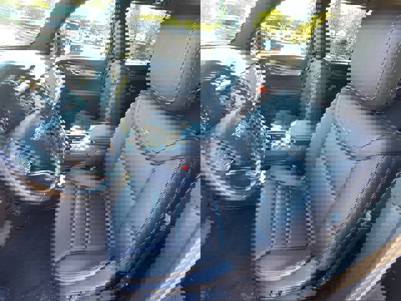 Used 2023 Cadillac XT6 Luxury image 6