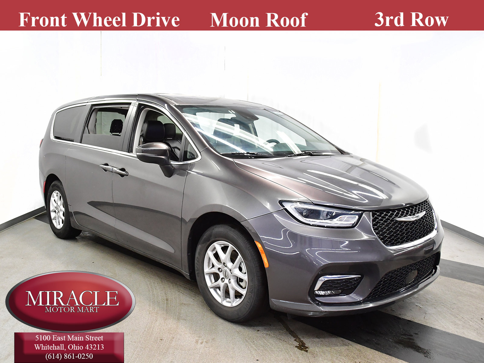 Used 2023 Chrysler Pacifica Touring-L