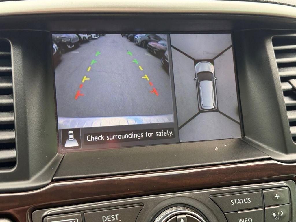 Used 2016 Nissan Pathfinder Platinum AWD/4WD image 23