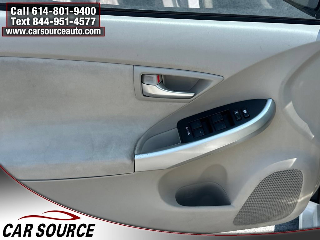 Used 2014 Toyota Prius Three w/ Solar Roof Package FWD image 12