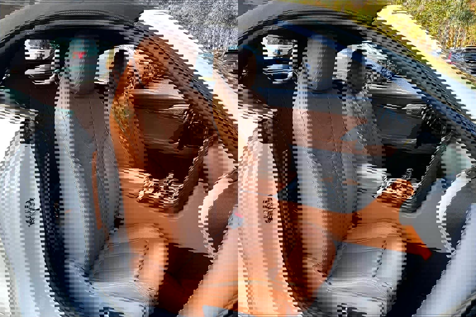 Used 2023 BMW M850i xDrive Convertible w/ M Carbon Exterior Package image 7