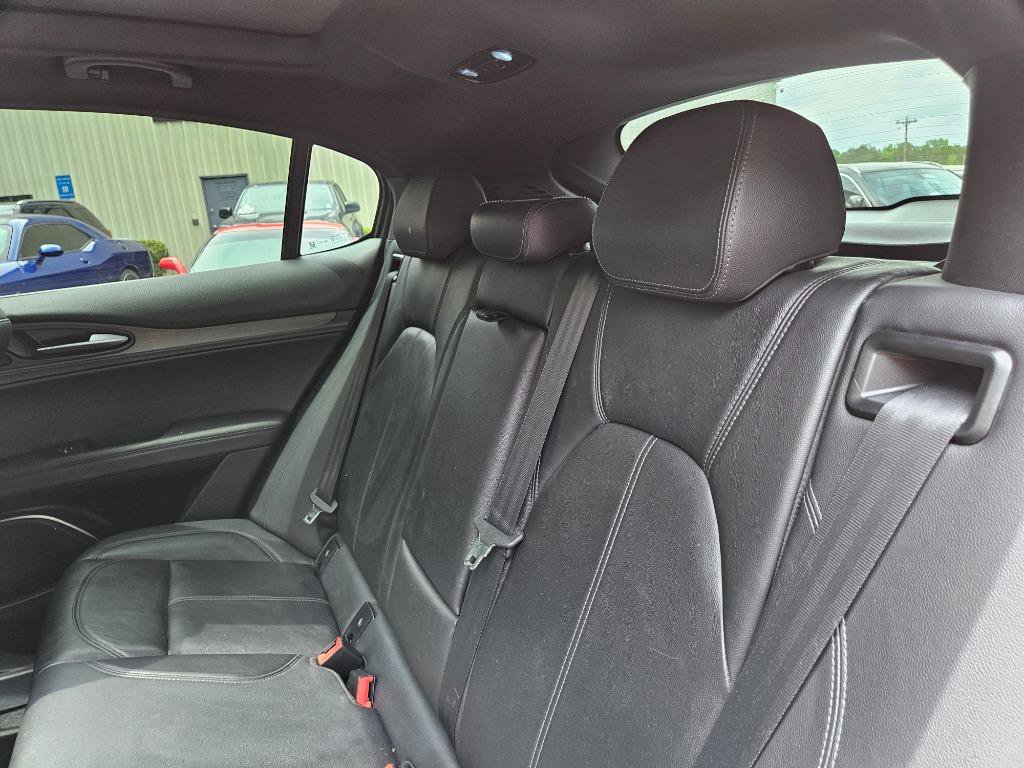Used 2022 Alfa Romeo Stelvio Ti w/ Active Assist Plus Package image 38