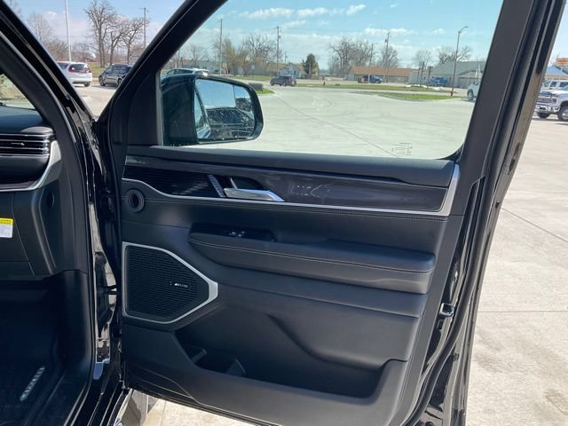 New 2024 Jeep Wagoneer 4WD w/ Convenience Group I image 37