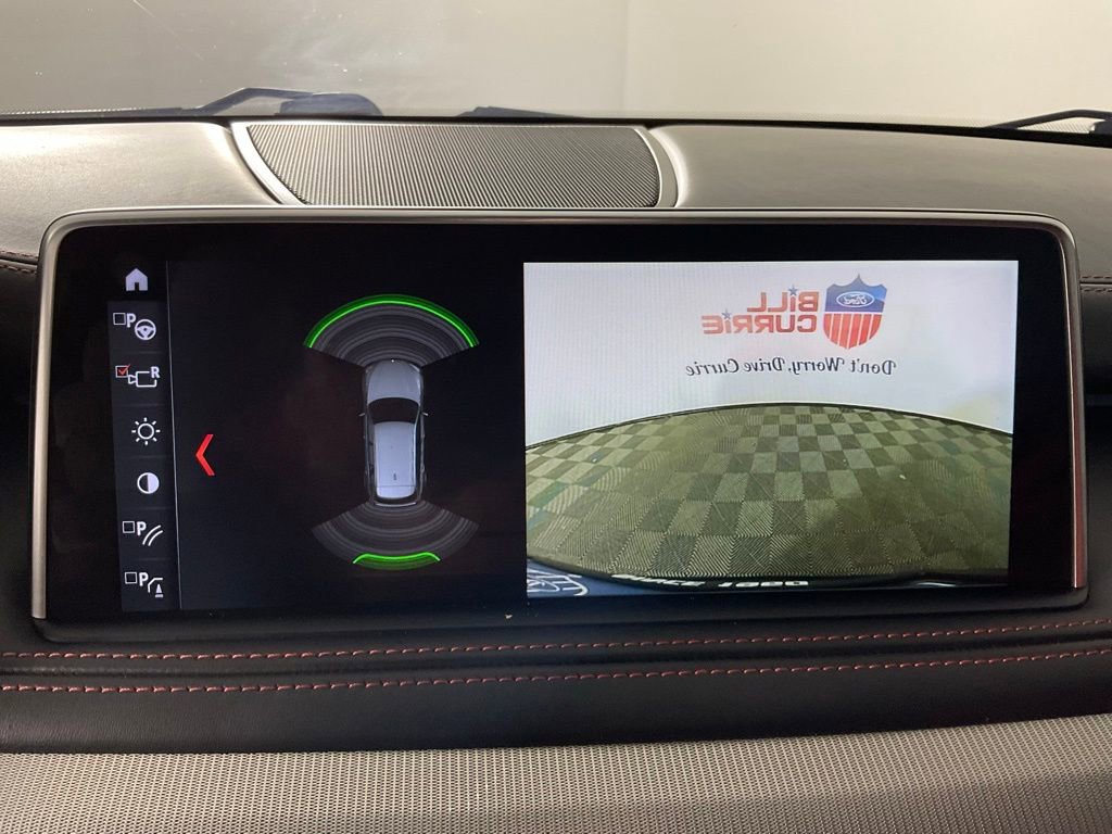 Used 2018 BMW X5 M image 23