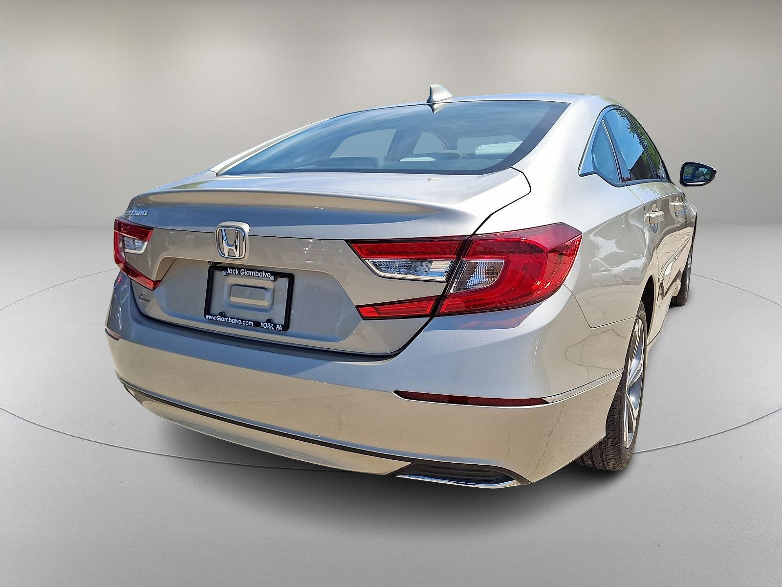 Used 2019 Honda Accord EX image 10