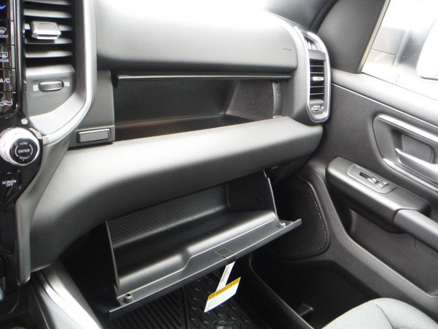 New 2027 RAM 1500 4x4 Crew Cab image 46