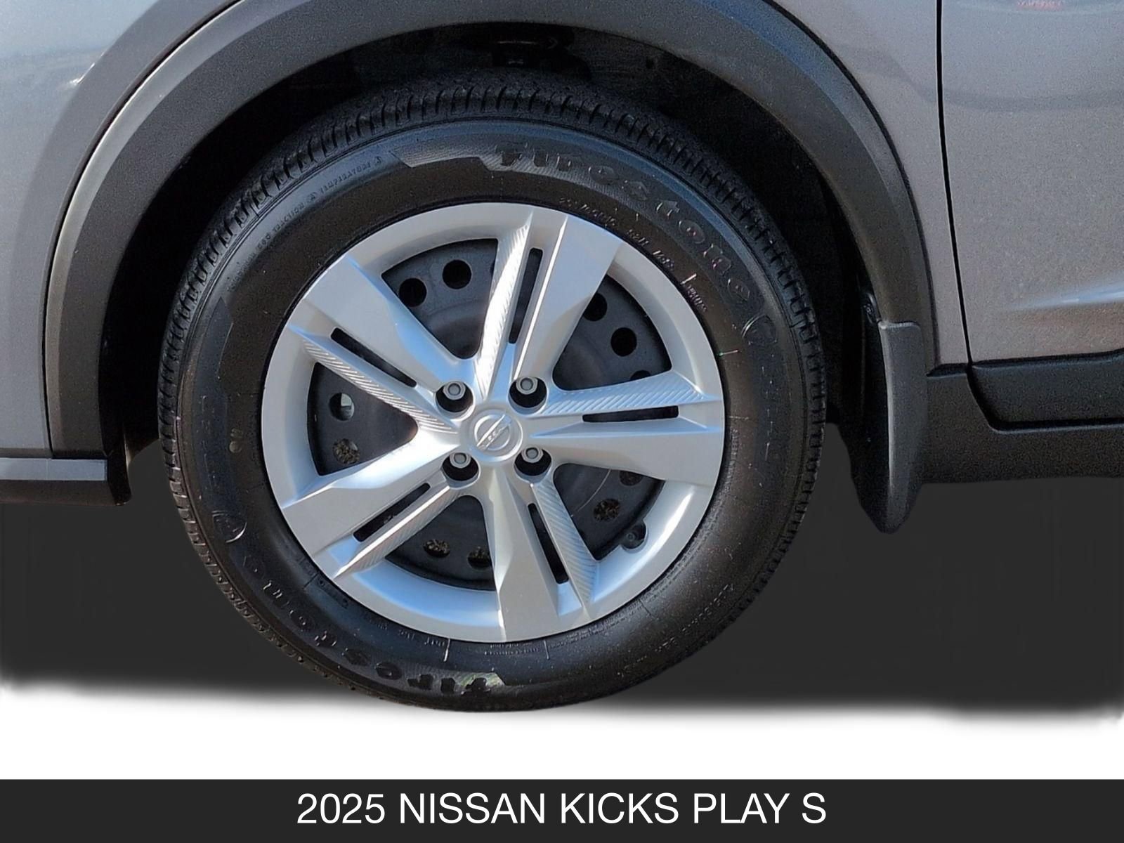 Certified 2025 Nissan Kicks Play S image 12