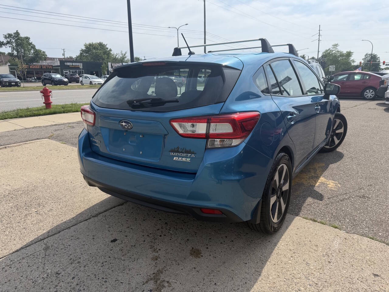 Used 2017 Subaru Impreza 2.0i AWD/4WD image 18