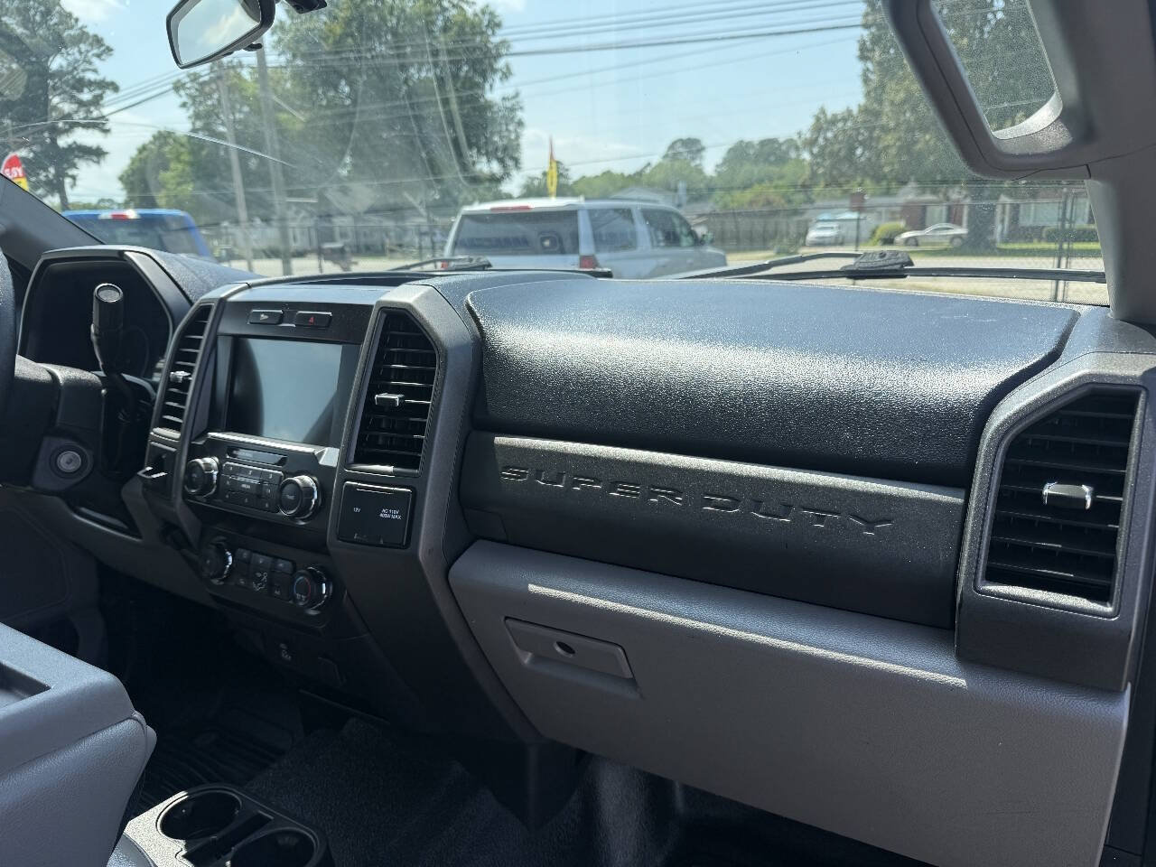 Used 2021 Ford F250 XL w/ Power Equipment Group RWD image 25