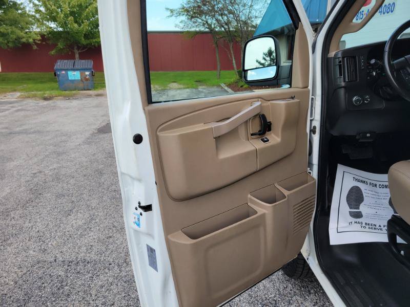 Used 2021 Chevrolet Express 2500 w/ Safety Package RWD image 26