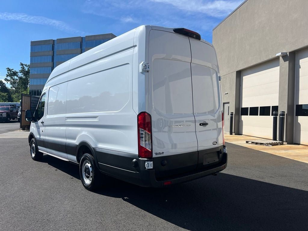 Used 2025 Ford Transit 250 148 High Roof Extended RWD image 5