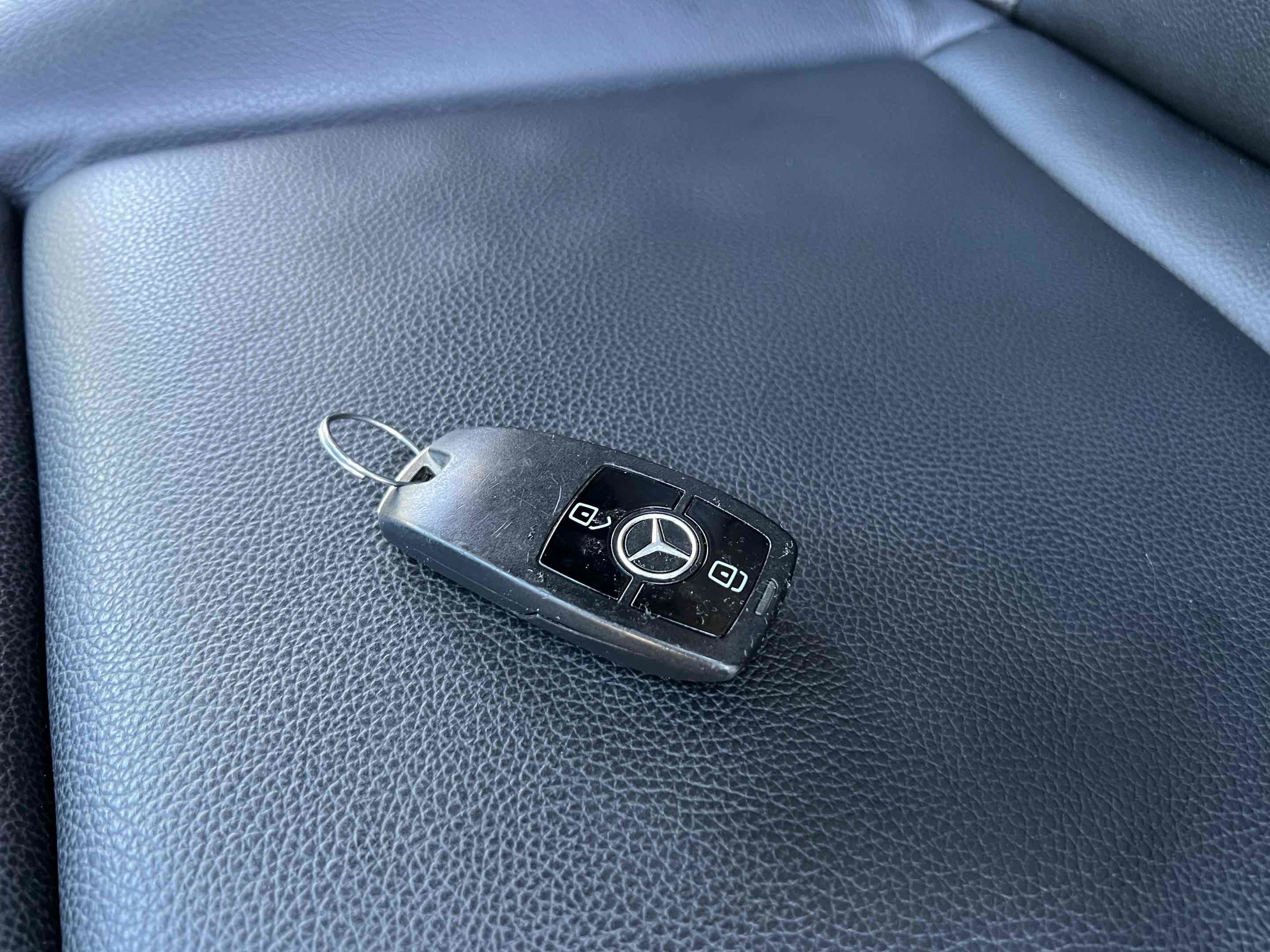 Used 2024 Mercedes-Benz Sprinter 2500 image 11