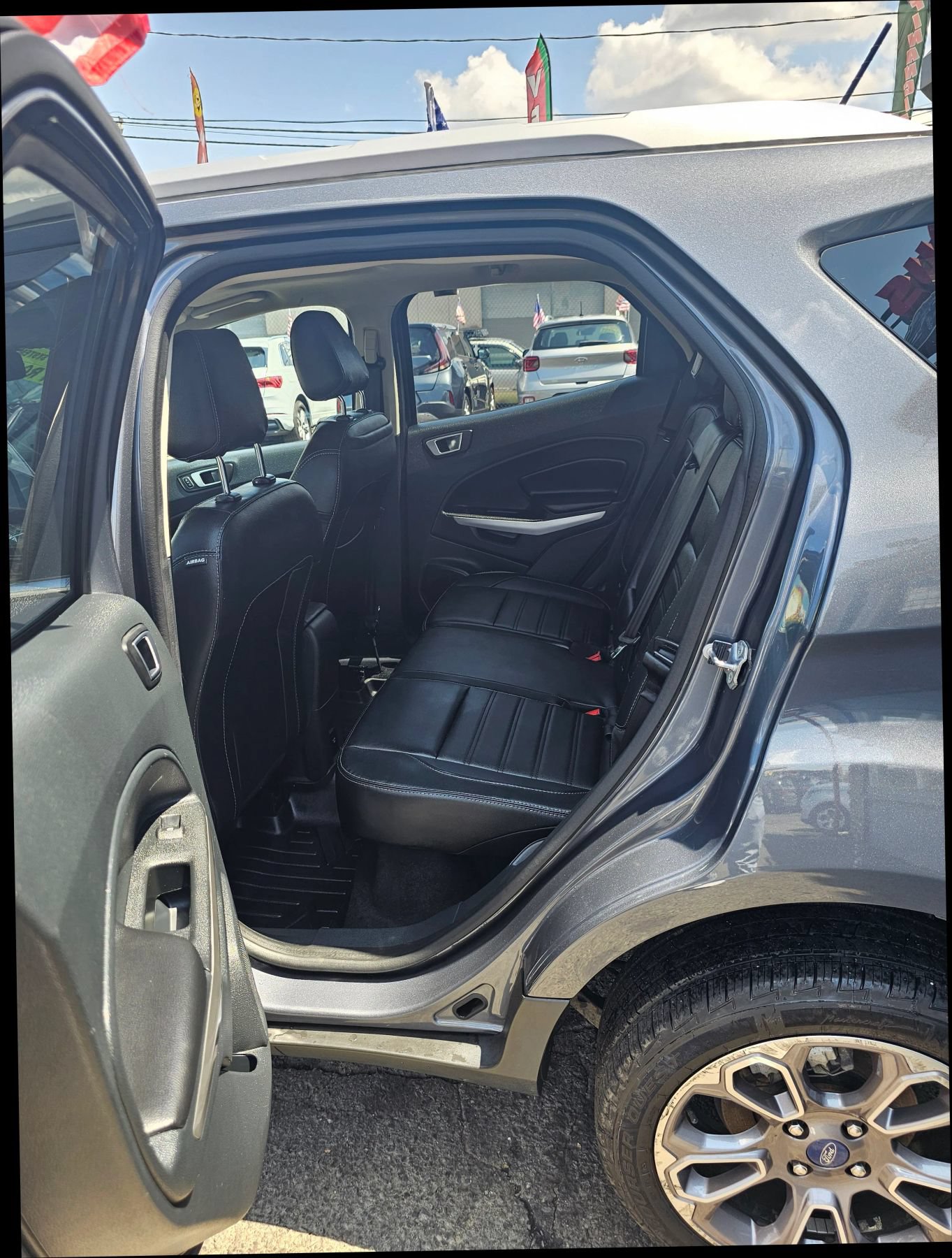 Used 2022 Ford EcoSport Titanium w/ Interior Protection Package AWD/4WD image 7