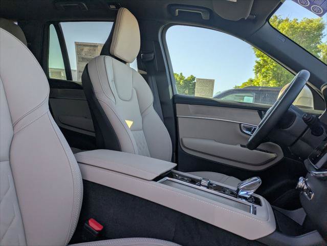 New 2026 Volvo XC90 T8 Plus w/ Protection Package Premier AWD/4WD image 14