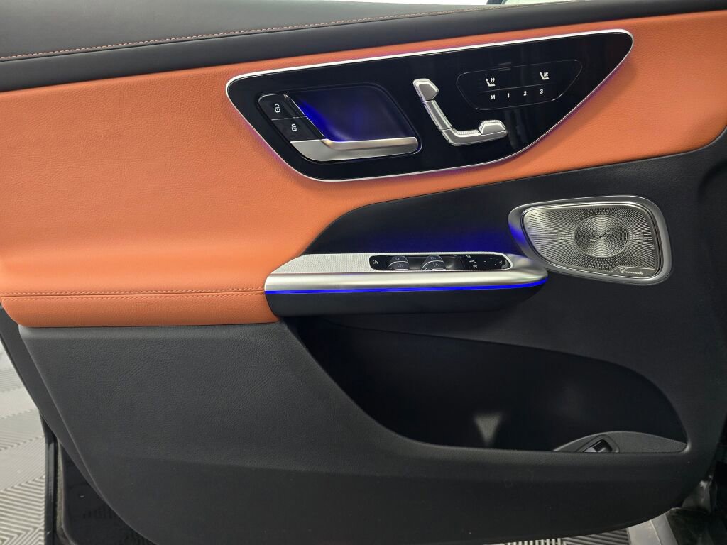 New 2026 Mercedes-Benz GLC 43 AMG 4MATIC image 21