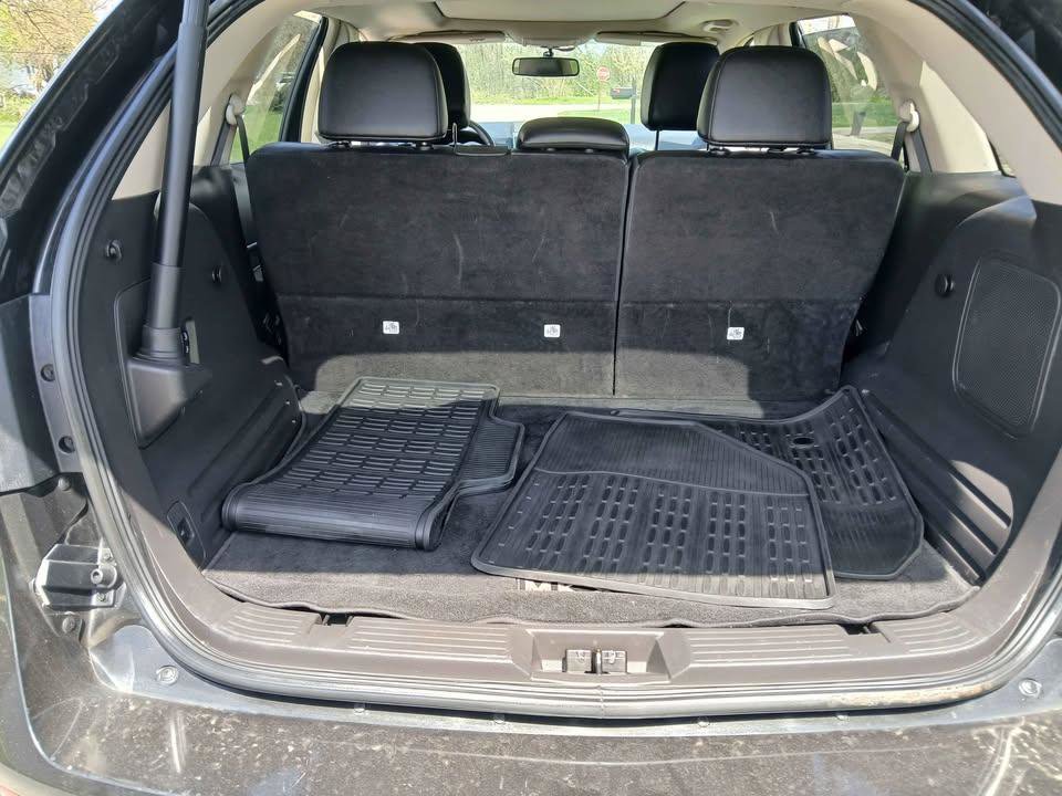 Used 2013 Lincoln MKX AWD image 16