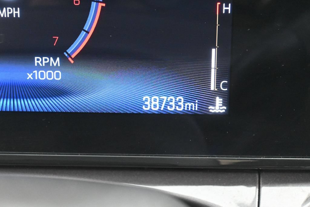 Used 2025 Chevrolet Trax ACTIV FWD image 26