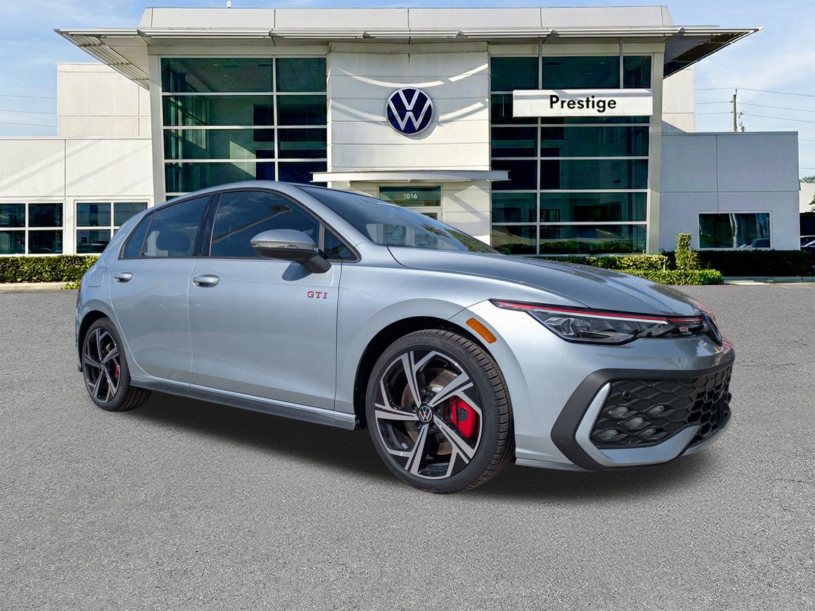 New 2026 Volkswagen GTI SE image 1