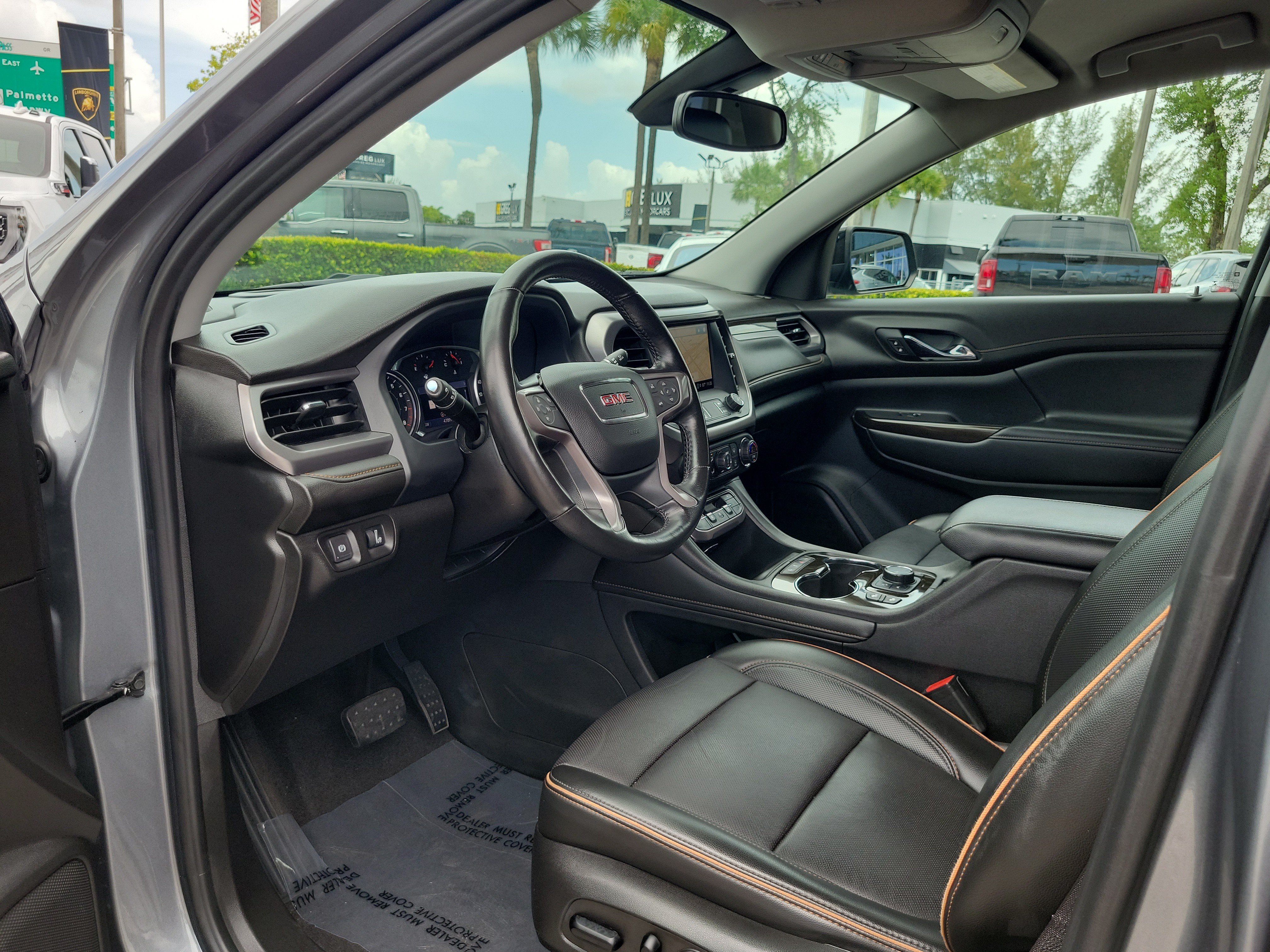 Used 2021 GMC Acadia AT4 w/ Trailering Package AWD/4WD image 9