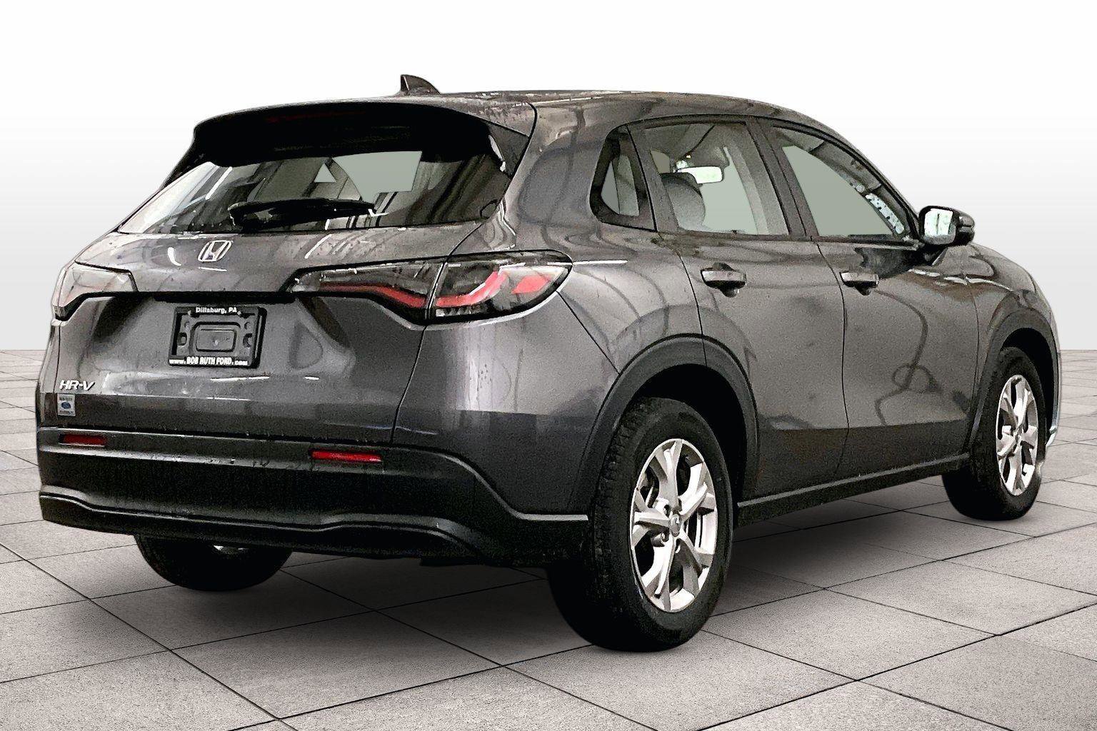 Used 2025 Honda HR-V LX image 11