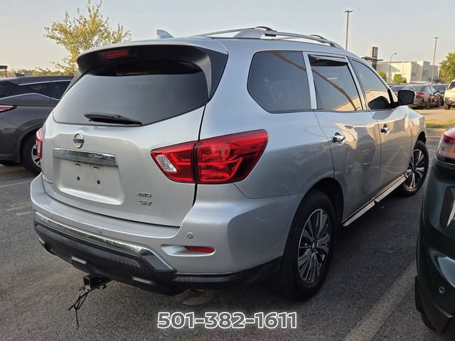 Used 2020 Nissan Pathfinder SV AWD/4WD image 4