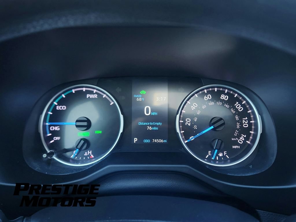 Used 2021 Toyota RAV4 XLE w/ Convenience Package AWD/4WD image 18