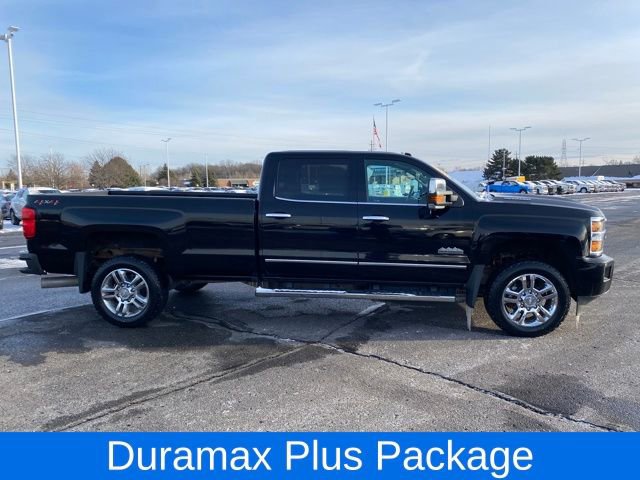 Certified 2018 Chevrolet Silverado 2500 High Country w/ Duramax Plus Package image 3