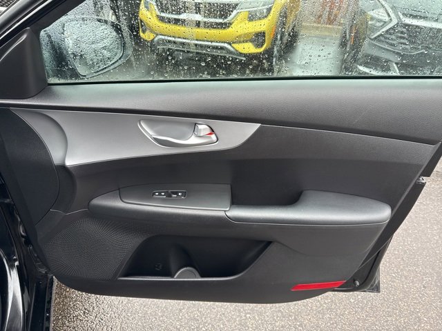 Used 2023 Kia Forte LXS image 42