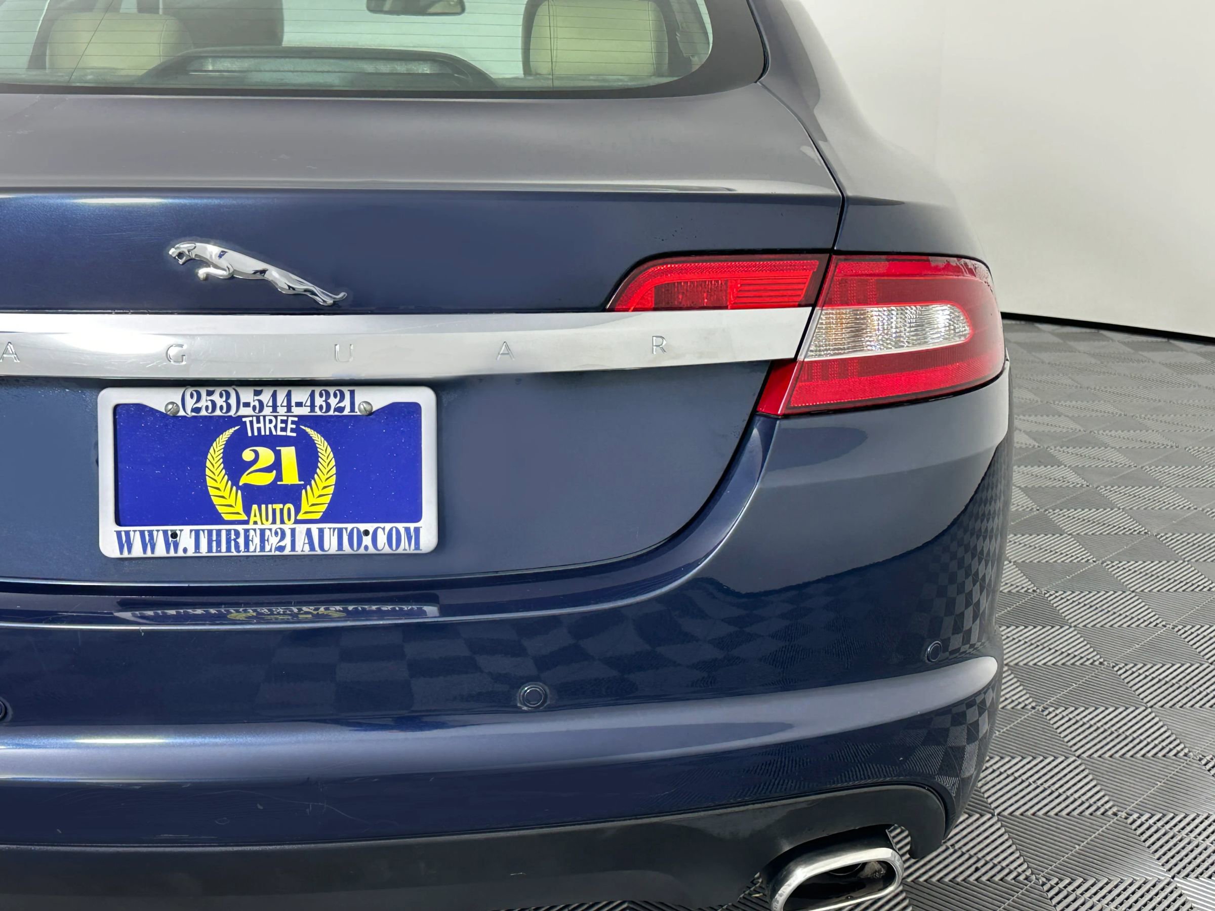 Used 2009 Jaguar XF Premium image 8