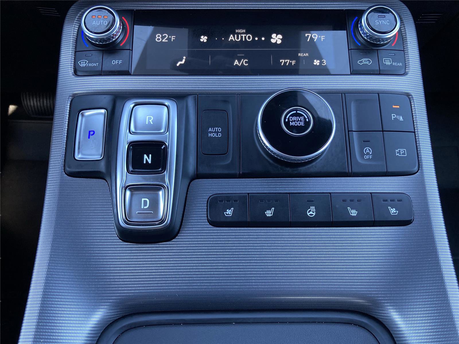 Used 2025 Hyundai Palisade Calligraphy image 15