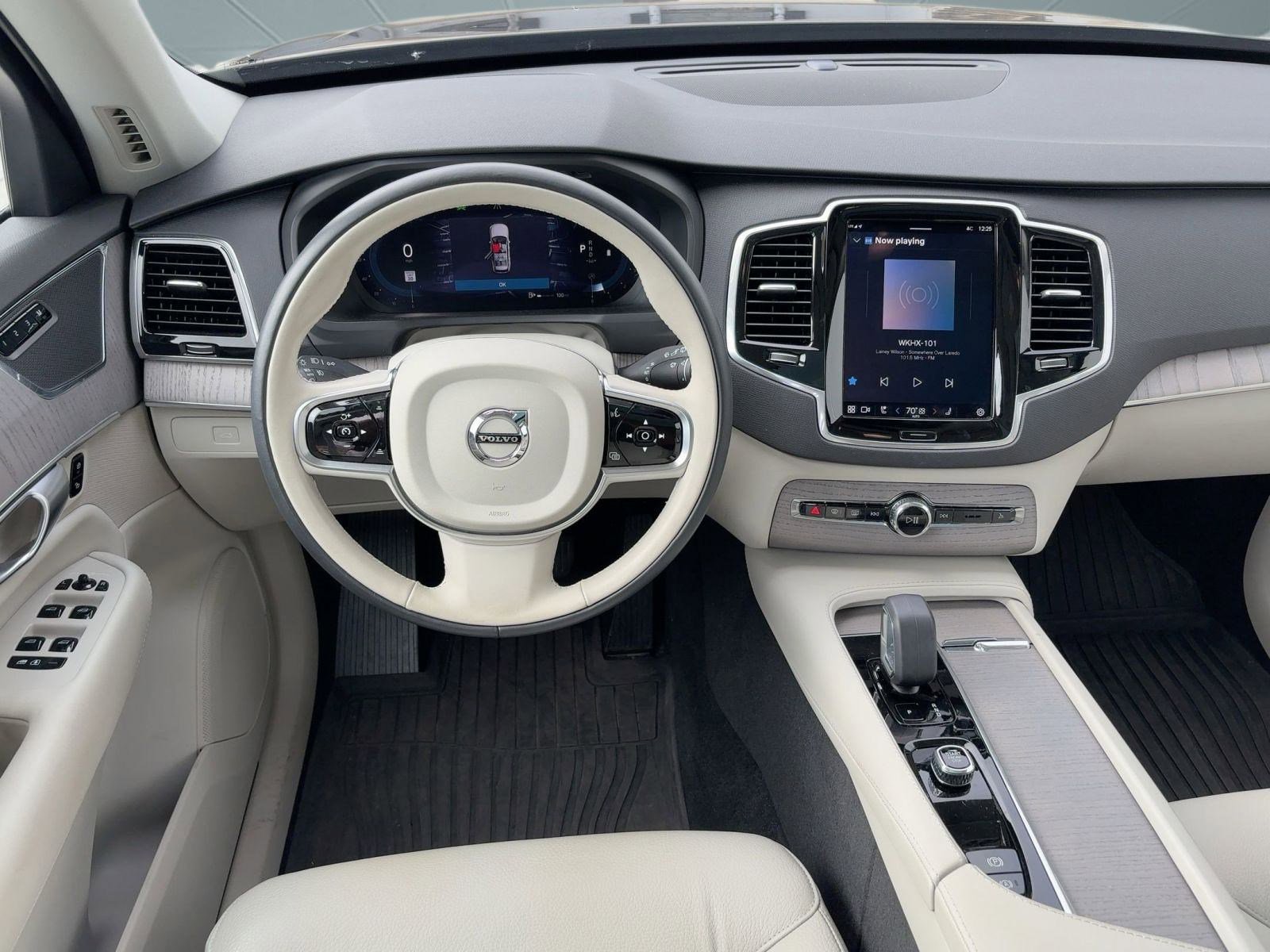 Certified 2024 Volvo XC90 B5 Plus w/ Protection Package Premier image 28