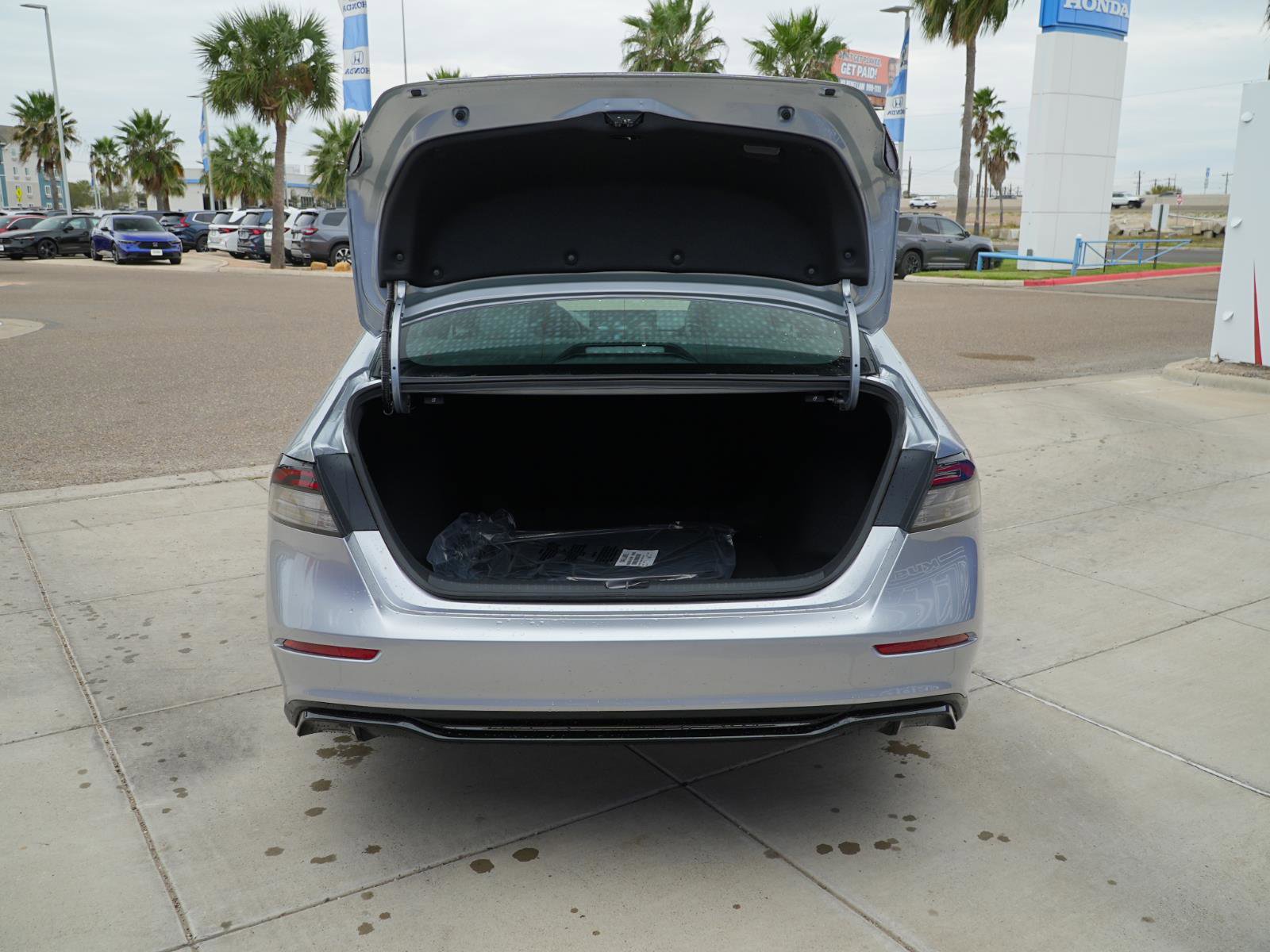 New 2025 Honda Accord Sport image 7