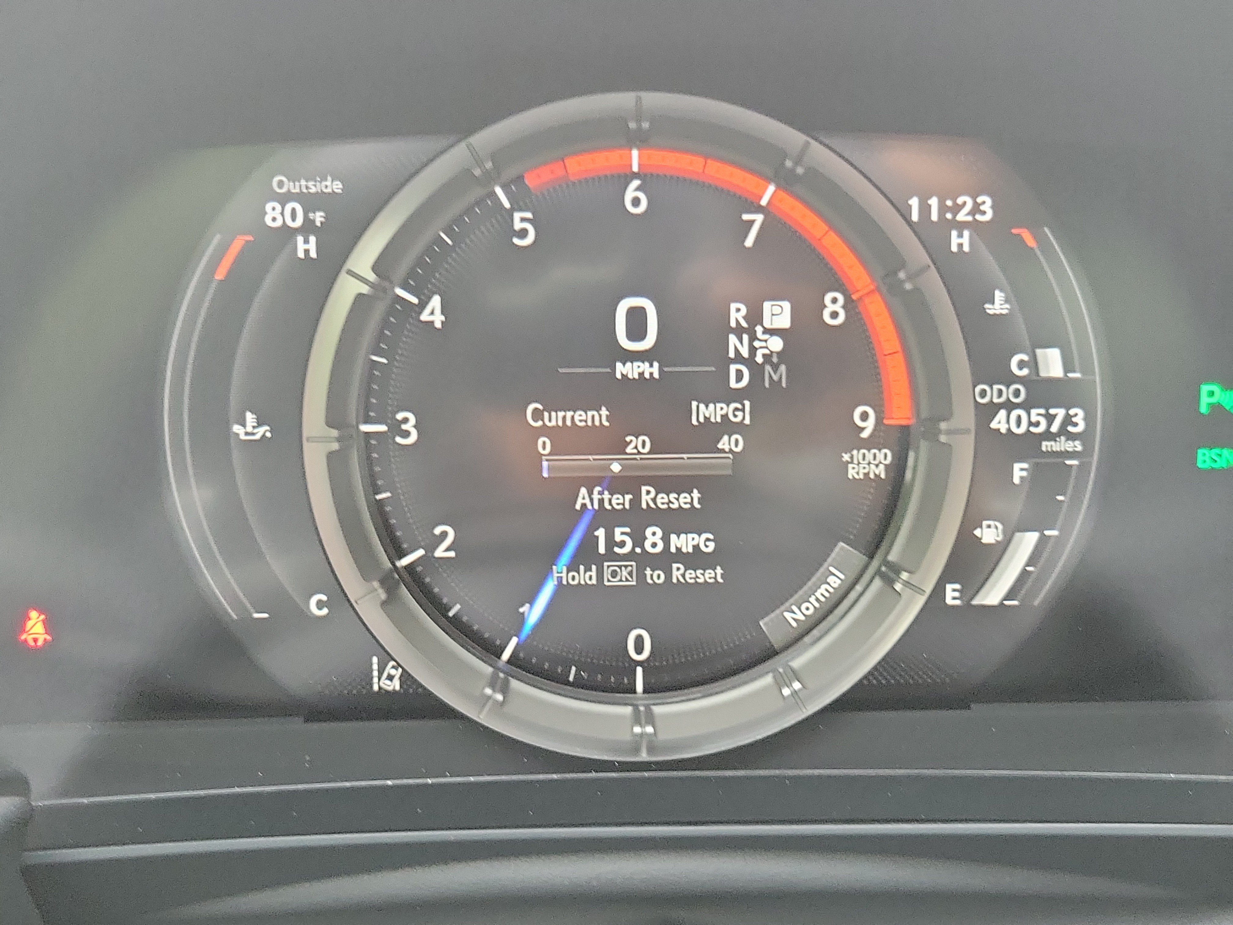 Used 2018 Lexus LC 500 Coupe w/ Touring Package RWD image 17