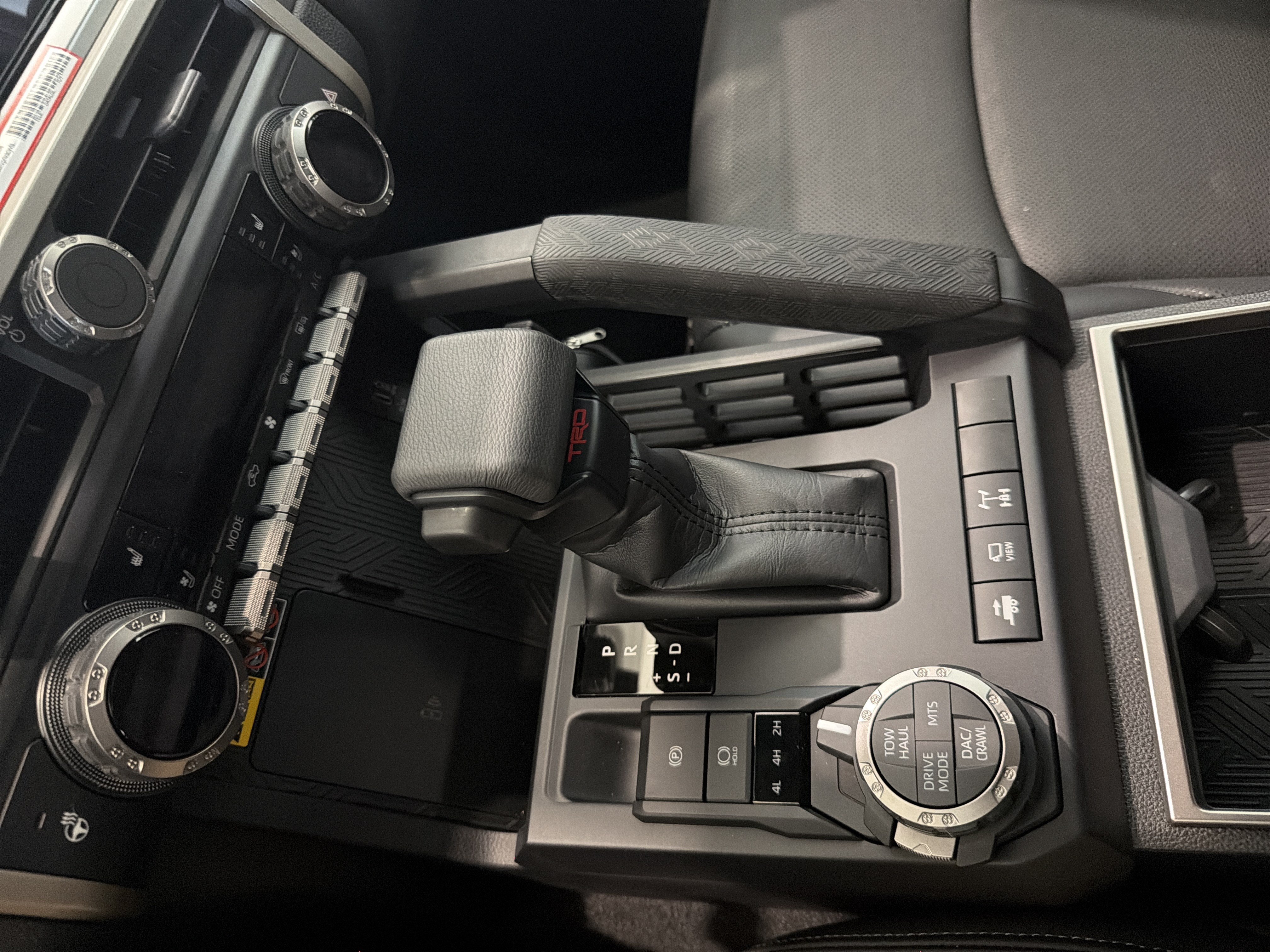 New 2025 Toyota Tacoma TRD Off-Road w/ TRD Off Road Premium Package AWD/4WD image 24