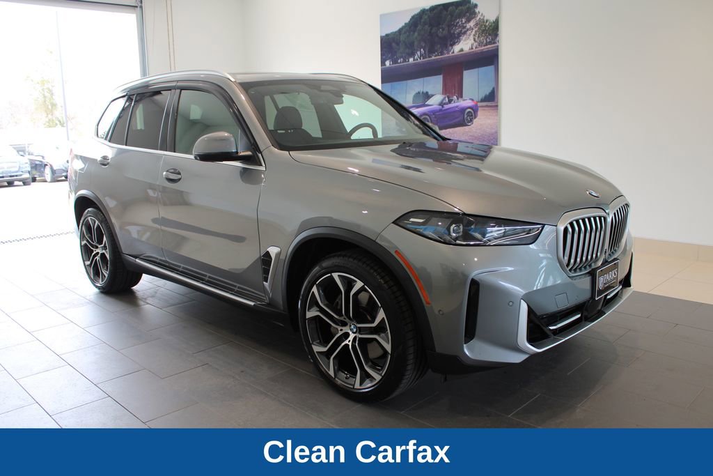 Used 2024 BMW X5 xDrive40i w/ Premium Package image 2