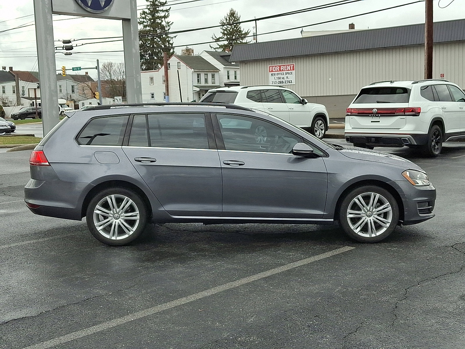 Used 2015 Volkswagen Golf TDI SE image 7