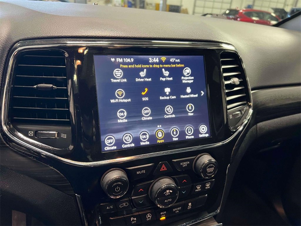 Used 2022 Jeep Grand Cherokee Laredo X image 24