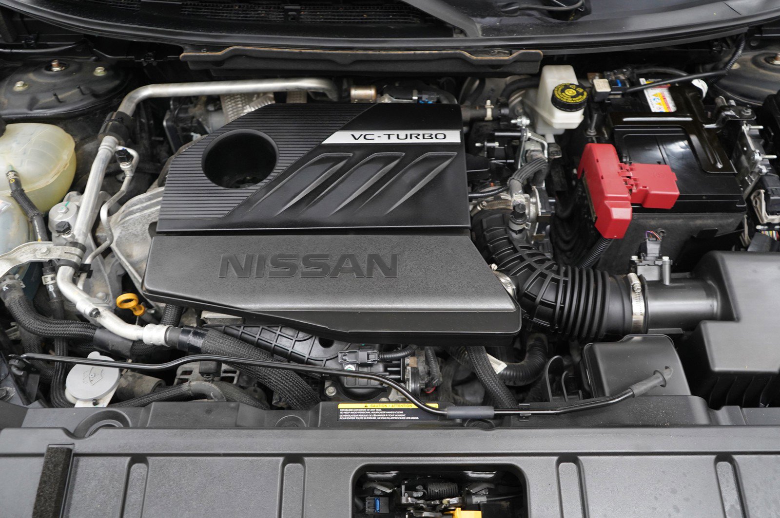 Used 2022 Nissan Rogue Platinum image 32