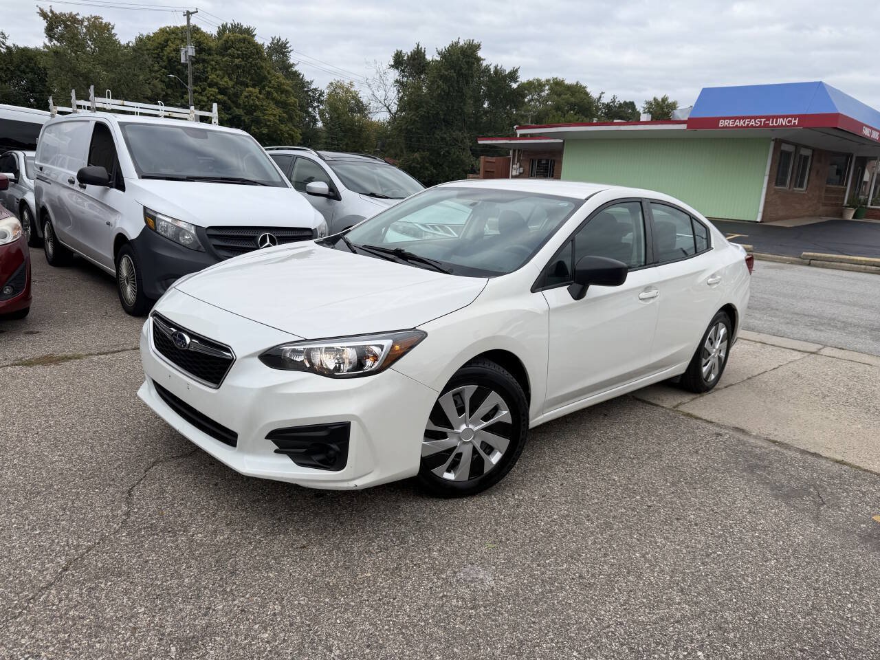 Used 2017 Subaru Impreza 2.0i AWD/4WD image 2