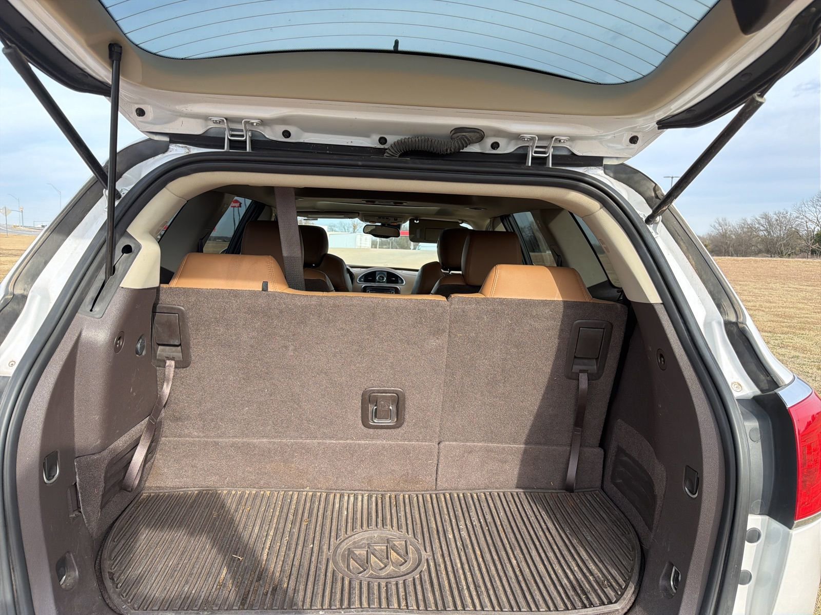 Used 2016 Buick Enclave Premium w/ Experience Buick Package image 9