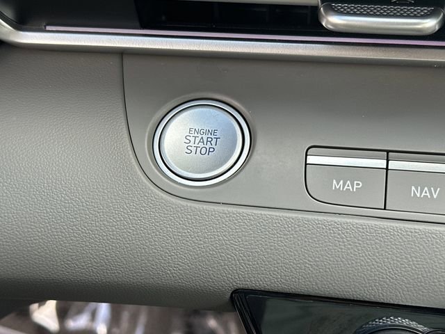 Certified 2024 Hyundai Elantra SEL image 20