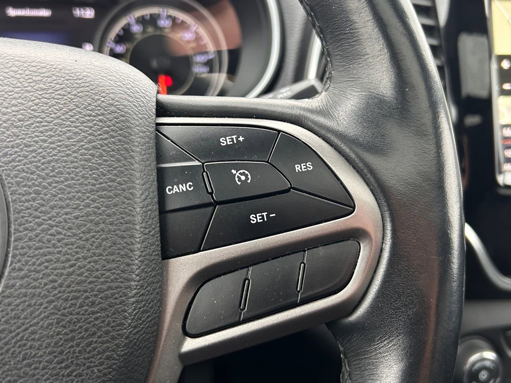 Certified 2019 Jeep Cherokee Limited image 31