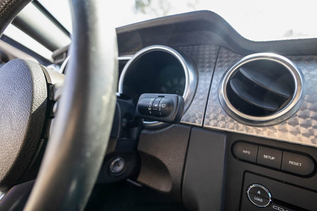 Used 2009 Ford Mustang GT RWD image 28