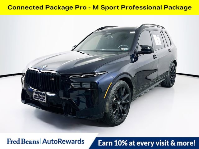 Used 2025 BMW X7 M60i w/ Executive Package image 3