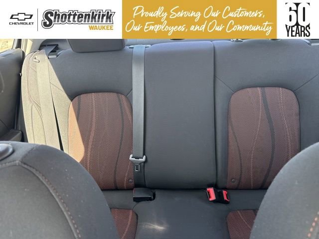 Used 2016 Chevrolet Sonic LT image 33