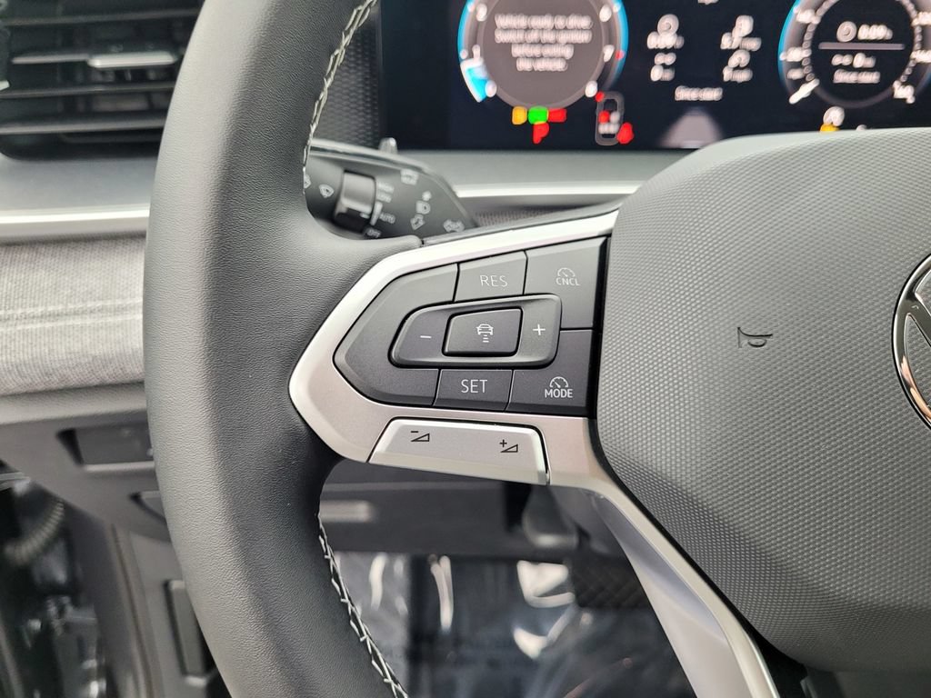 New 2026 Volkswagen Tiguan S FWD image 21