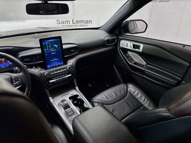 Used 2020 Ford Explorer Platinum w/ Premium Technology Package AWD/4WD image 25